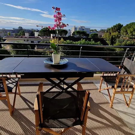 Semesterbostad T2 Juan Panoramic Sea View Golfe-Juan