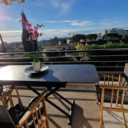 Hébergement de vacances Le Panorama De - Vue Panoramique - Parking Privé - 3 Couchages *