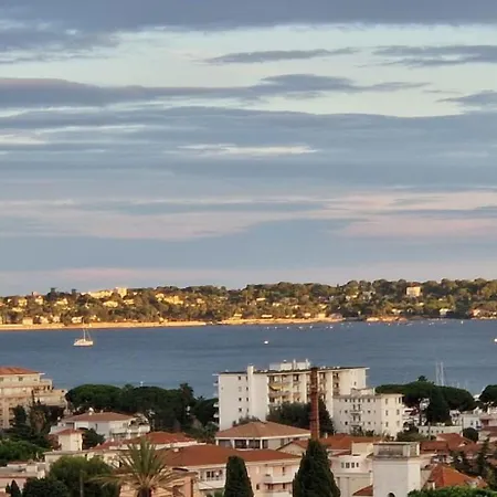 T2 Juan Panoramic Sea View * Golfe-Juan